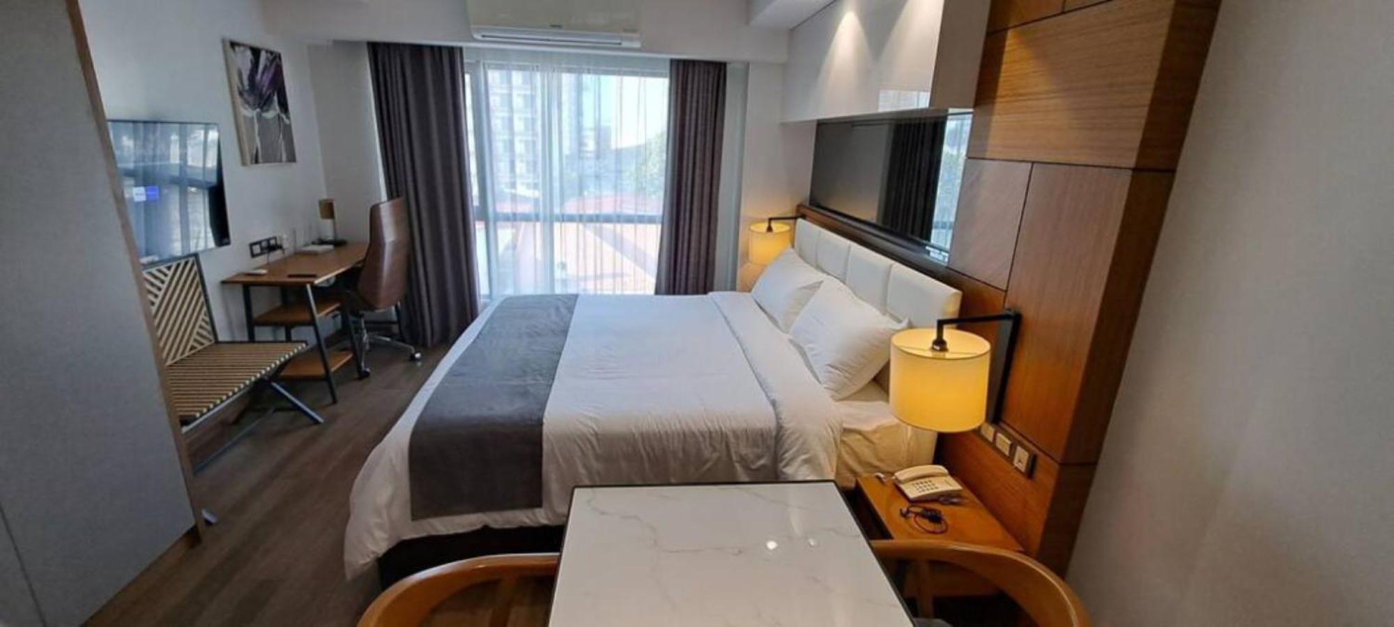 One Euphoria Apartment Angeles Exterior photo