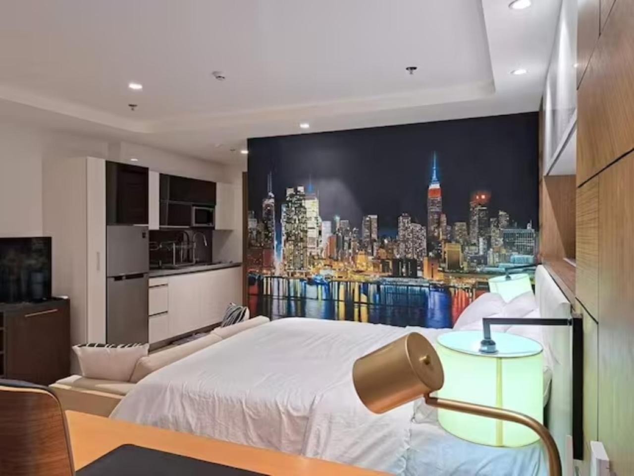 One Euphoria Apartment Angeles Exterior photo